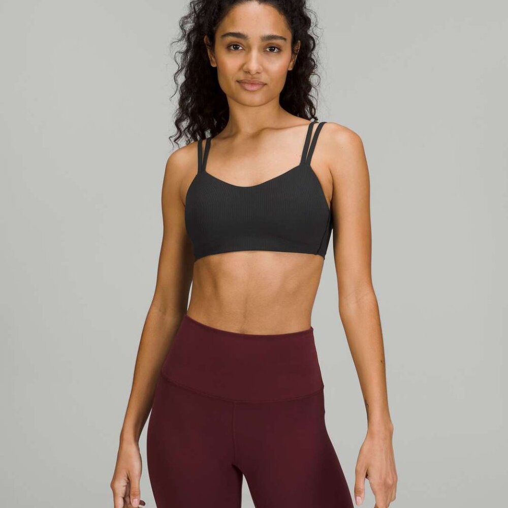 Lululemon Like a Cloud Ribbed Bra *Light Support, B/C Cup Black Size 2